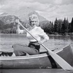 Marilyn-with-mystery-strip-under-the-gunwale.jpg