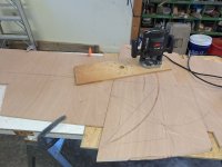 ressized cutting arc with router.jpg